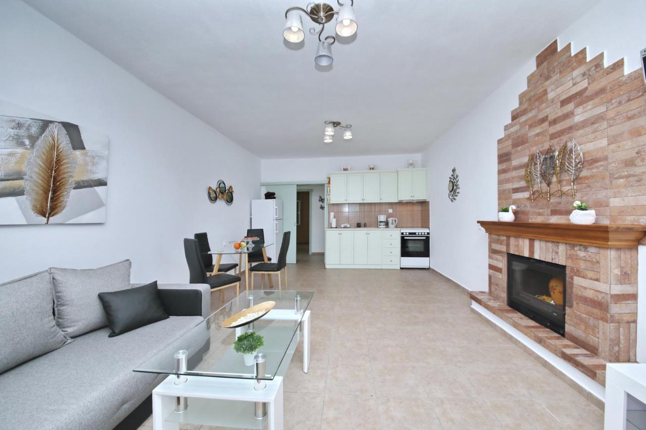 Anemi Apartment Skopelos Town