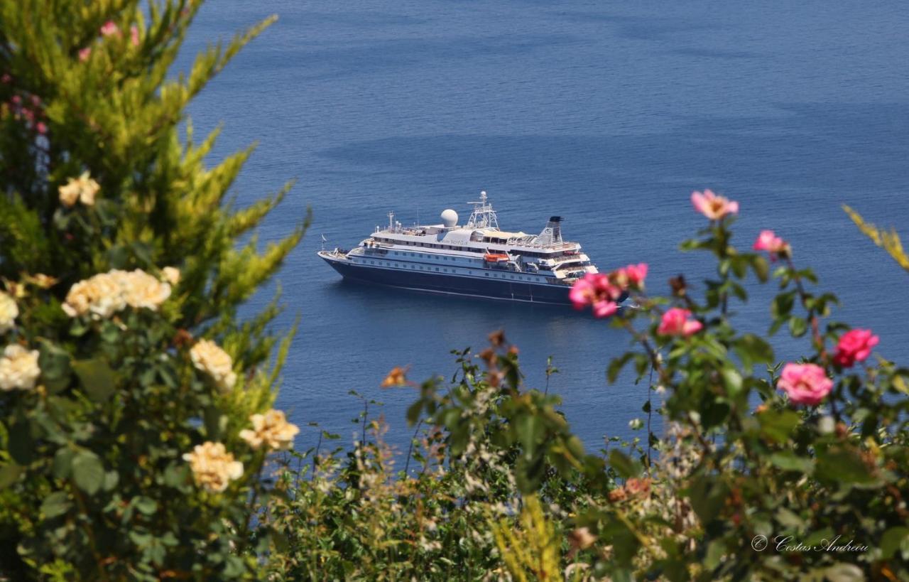 Anemi Skopelos Town